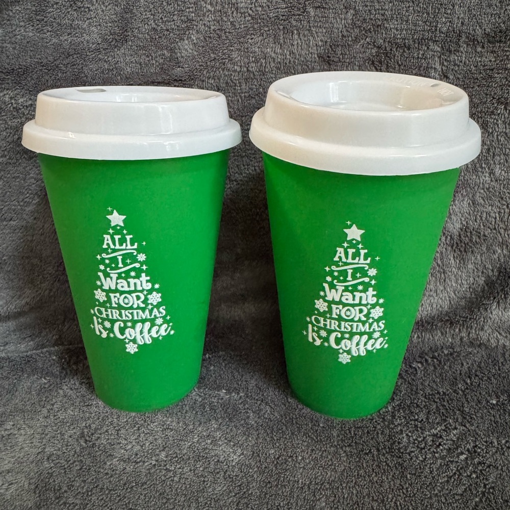2 Reusable Green and White Christmas Coffee Cups